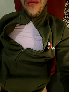 Snapshot of yaxxx03 chatting on 11-22-25, 08:41 yaxxx03 online show from 11-22-25, 08:41