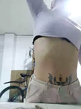 Snapshot of Meghan_hott chatting on 03-05-25, 11:38 Meghan hott online show from 03-05-25, 11:38