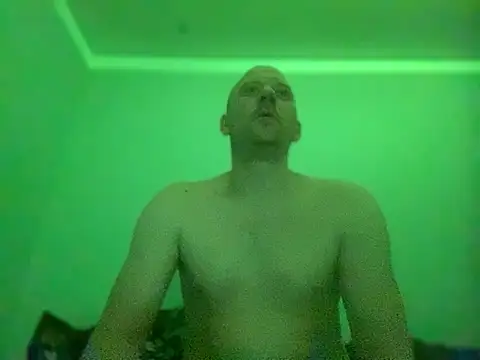 Krzysiekg123 online show from 02-23-25, 07:28