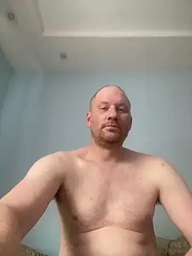 Snapshot of Krzysiekg123 chatting on 02-15-26, 01:20 Krzysiekg123 online show from 02-15-26, 01:20