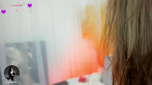 Snapshot of NicoleVegaa_ chatting on 03-09-25, 04:27 NicoleVegaa online show from 03-09-25, 04:27