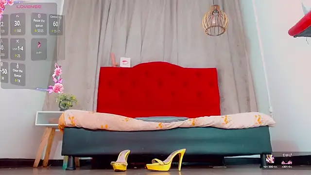 Snapshot of katha_Crawford chatting on 10-24-25, 07:10 katha Crawford online show from 10-24-25, 07:10