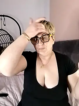 Pumabionda online show from 03-16-25, 07:38