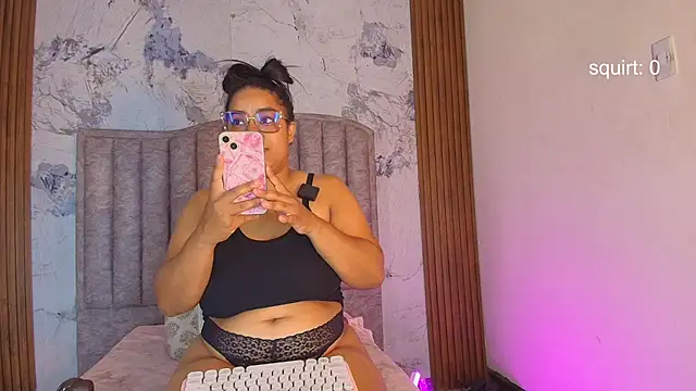 kendrakaramelo online show from 11-22-25, 01:10