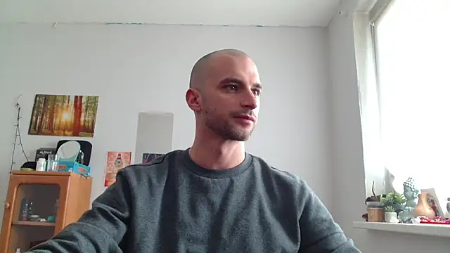 OskarBreno online show from 05-01-26, 01:26