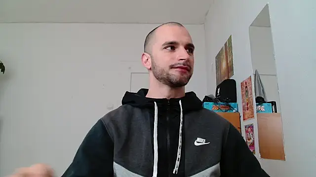OskarBreno online show from 05-10-26, 06:51