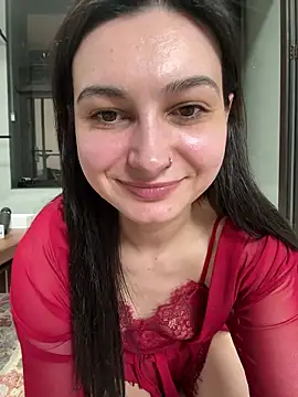 lunalovelee online show from 04-15-26, 01:51