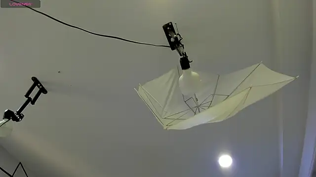 EmiliaRose  online show from 11-04-25, 09:03