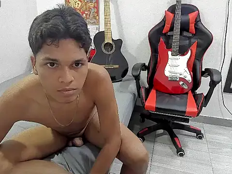 Snapshot of David_Gil19 chatting on 03-03-25, 02:47 David Gil19 online show from 03-03-25, 02:47