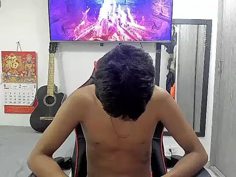 Snapshot of David_Gil19 chatting on 03-05-25, 03:29 David Gil19 online show from 03-05-25, 03:29