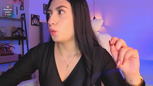 Miller Vanessa  online show from 04-21-26, 08:34