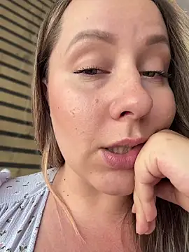 Mona Plus online show from 04-14-26, 10:32