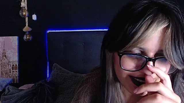 scarleth shadow online show from 03-09-25, 07:56