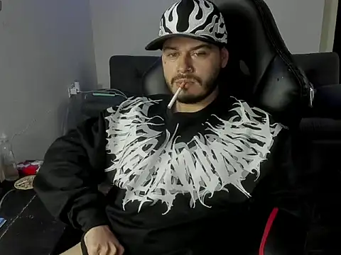 Snapshot of ragnar_lothbrok777 chatting on 01-12-26, 03:50 ragnar lothbrok777 online show from 01-12-26, 03:50