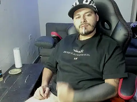 Snapshot of ragnar_lothbrok777 chatting on 02-14-26, 05:15 ragnar lothbrok777 online show from 02-14-26, 05:15