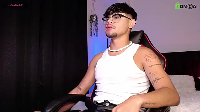 isaac-saenz online show from 09-09-25, 09:58