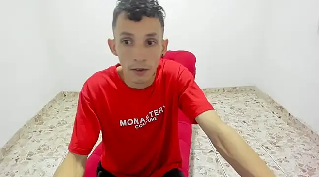 Isak Millan online show from 03-04-25, 01:12