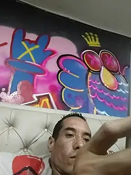 Snapshot of Aruka2013 chatting on 02-16-25, 12:41 Aruka2013 online show from 02-16-25, 12:41