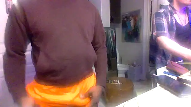 Snapshot of Sk00byJaXxX212 chatting on 02-25-25, 11:44 Sk00byJaXxX212 online show from 02-25-25, 11:44