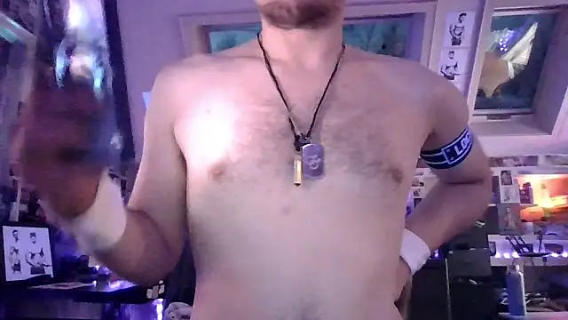 Snapshot of Sk00byJaXxX212 chatting on 01-08-26, 10:56 Sk00byJaXxX212 online show from 01-08-26, 10:56