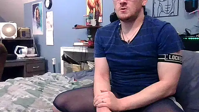 Sk00byJaXxX212 online show from 08-05-26, 07:11