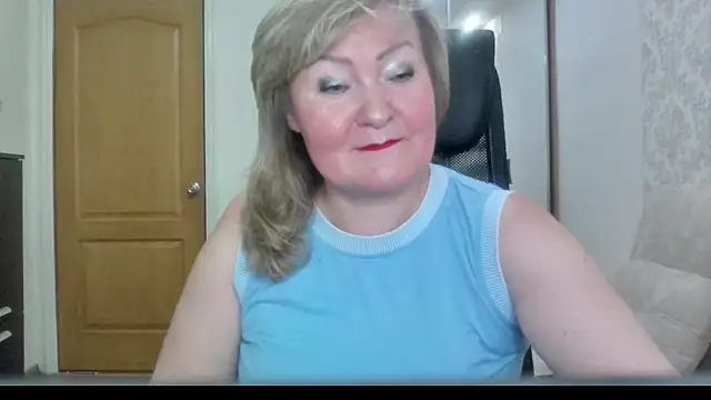 Snapshot of Victoria_secrets_ chatting on 07-28-26, 04:52 Victoria secrets online show from 07-28-26, 04:52