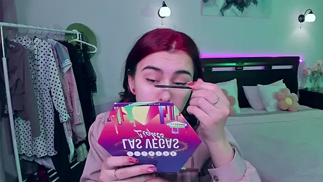 GabriellaMays online show from 03-11-25, 05:16