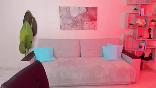 GabriellaMays online show from 12-15-25, 05:12