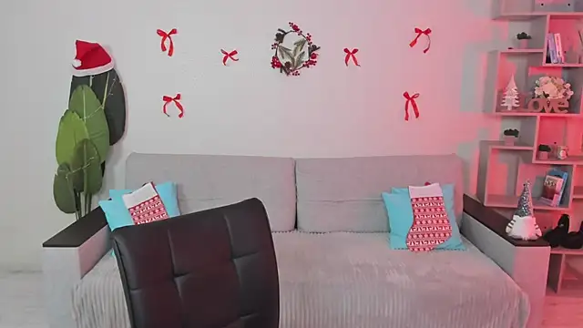 GabriellaMays online show from 01-07-26, 05:10