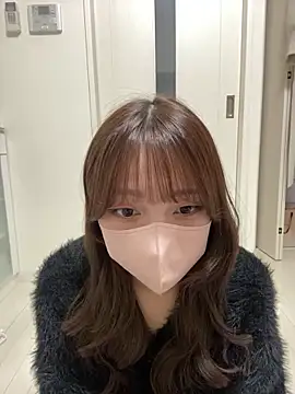 Hinano o0 online show from 02-21-25, 09:13