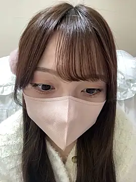 Hinano o0 online show from 02-23-25, 12:05