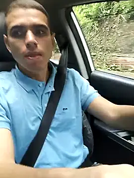 Snapshot of xXDavisXx chatting on 09-30-25, 03:39 xXDavisXx online show from 09-30-25, 03:39