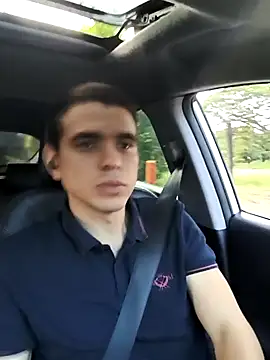 Snapshot of xXDavisXx chatting on 10-18-25, 10:21 xXDavisXx online show from 10-18-25, 10:21