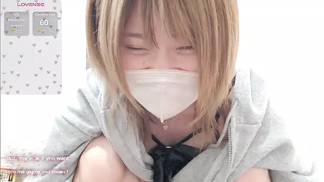 Snapshot of FUYU_rain chatting on 04-20-26, 01:30 FUYU rain online show from 04-20-26, 01:30