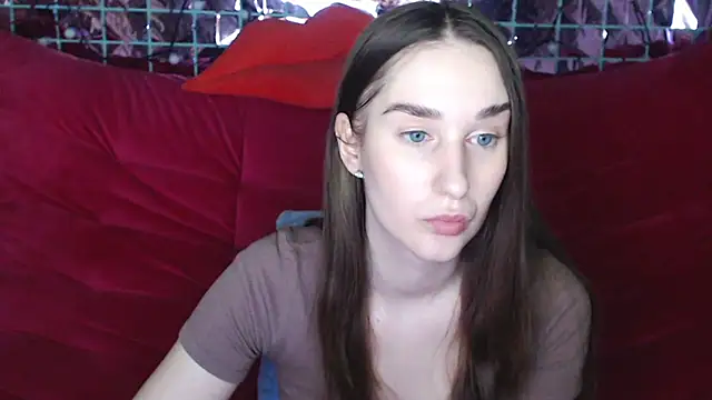 Snapshot of Margarettii chatting on 02-23-25, 04:57 Margarettii online show from 02-23-25, 04:57