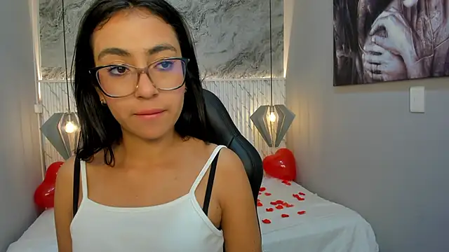 lucelly 15 online show from 02-15-25, 02:55