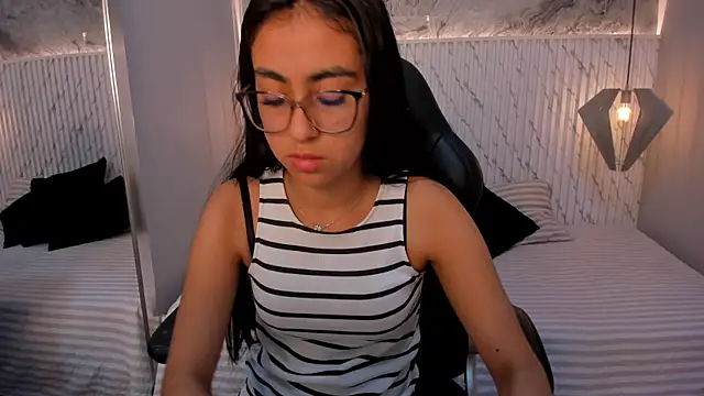 lucelly 15 online show from 03-14-25, 11:45