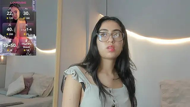 lucelly 15 online show from 10-12-25, 11:20