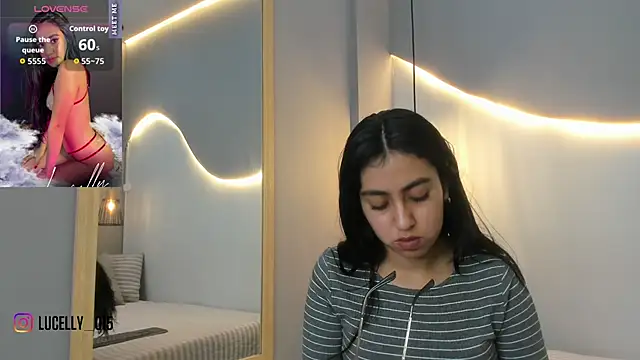 lucelly 15 online show from 10-27-25, 11:47