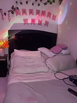  ivyginger online show from 03-17-26, 05:11