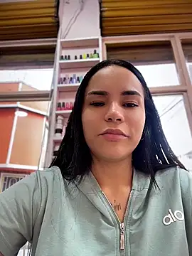 Snapshot of Naatalia chatting on 04-28-26, 08:58 Naatalia online show from 04-28-26, 08:58
