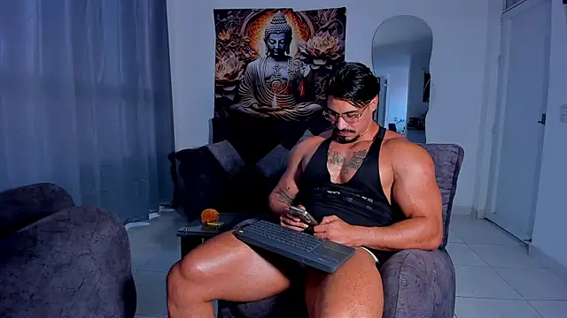 Snapshot of Valentino_Dosantos_ chatting on 09-11-25, 08:42 Valentino Dosantos online show from 09-11-25, 08:42