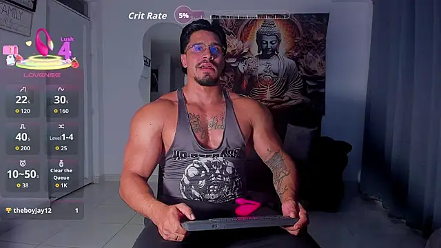 Snapshot of Valentino_Dosantos_ chatting on 09-25-25, 10:57 Valentino Dosantos online show from 09-25-25, 10:57