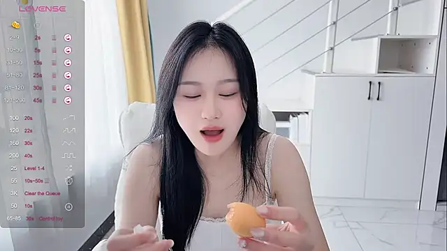 Cassie-20 online show from 03-15-25, 03:18