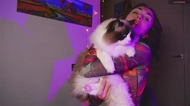 Snapshot of Limy_Sweet chatting on 01-19-26, 08:40 Limy Sweet online show from 01-19-26, 08:40