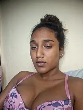 Snapshot of indianpink_lips chatting on 11-11-25, 05:46 indianpink lips online show from 11-11-25, 05:46