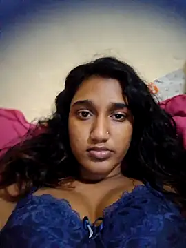 Snapshot of indianpink_lips chatting on 11-24-25, 06:29 indianpink lips online show from 11-24-25, 06:29