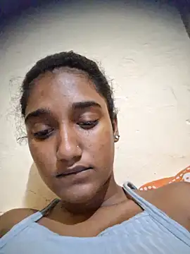 Snapshot of indianpink_lips chatting on 12-05-25, 04:03 indianpink lips online show from 12-05-25, 04:03