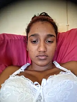 Snapshot of indianpink_lips chatting on 12-15-25, 02:32 indianpink lips online show from 12-15-25, 02:32