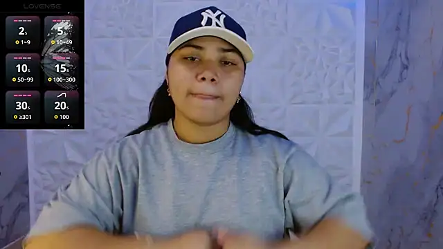 Snapshot of melany_rouse18 chatting on 07-09-26, 08:46 melany rouse18 online show from 07-09-26, 08:46